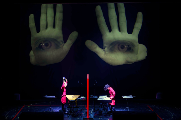 Company, foto © Martin Popelář